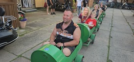 1000571884.jpg